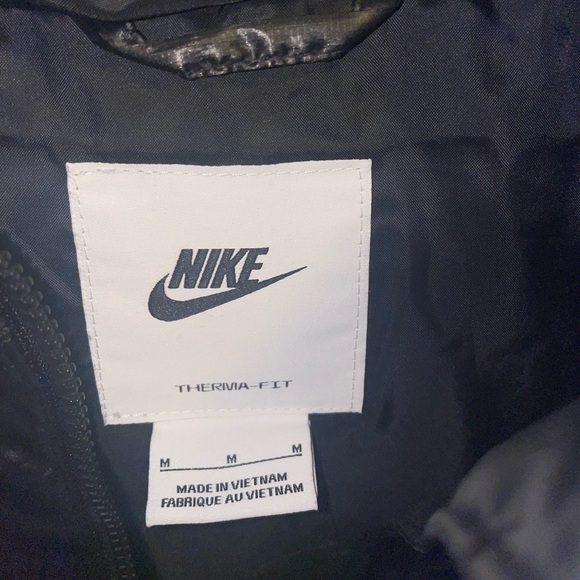 Nike Therma-Fit City Series Down Filled Parka JACKET WOMENS SZ M Medium - Picture 3 of 8